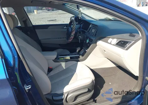 2015 Hyundai Sonata Se from USA, damaged, VIN 5NPE24AF5FH186334